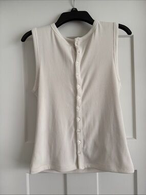 Abercrombie and fitch button down knit tank